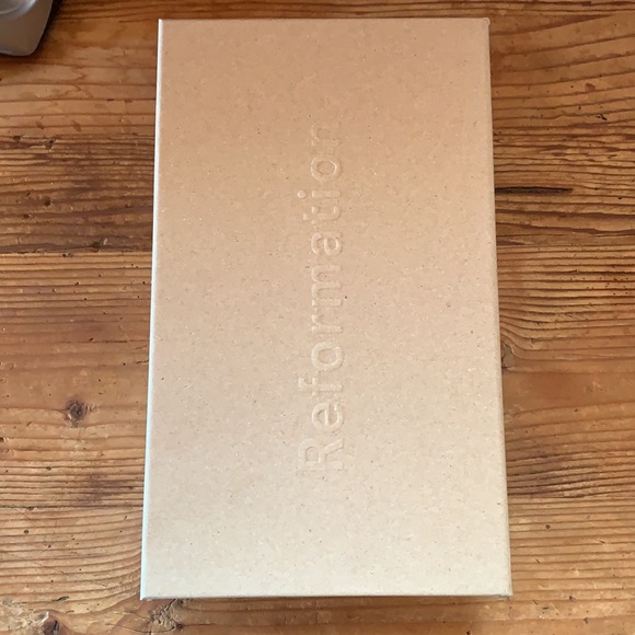 REFORMATION Mallory Sandal Camel PRICE FIRM NO OFFERS 8.5 LAST PAIR NO RESTOCK - Picture 2 of 7